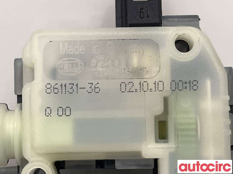 Diverse deler til Volvo XC70 2008-2013 (Type II, Fase 1) (VOLVO|31299107)