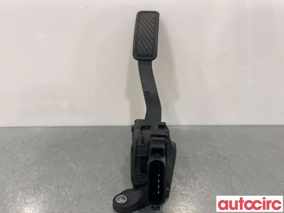 Pedal gass til Ford Fiesta 2008-2012 (Type VI, Fase 1)  (FORD|2120072||8V21-9F836-AB)