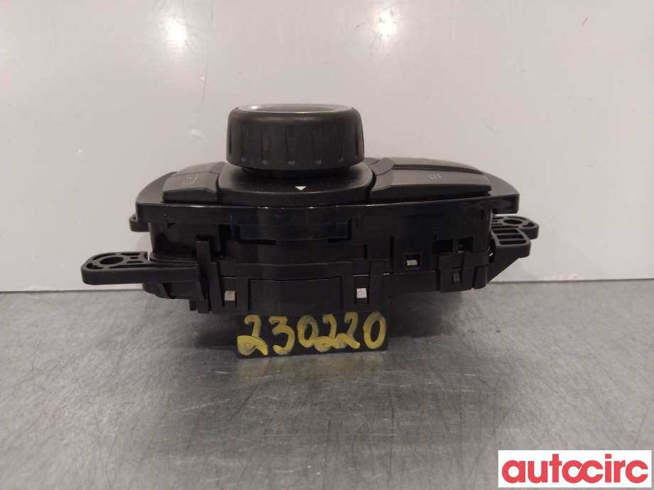 Diverse deler til BMW 3-Serie 2012-2018 (F30/F31/F34) (F30/F31/F34) (BMW|65829381678|)