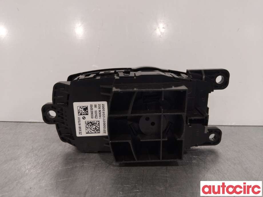 Diverse deler til BMW 3-Serie 2012-2018 (F30/F31/F34) (F30/F31/F34) (BMW|65829381678|)