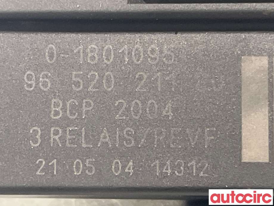 Rele kjølevifte til Peugeot Traveller 2017-->>  (PEUGEOT|9652021180)