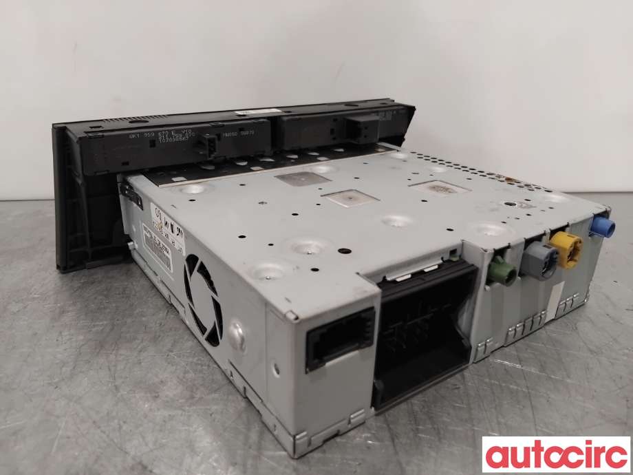 Bilstereo navigasjon til Audi Q5 2008-2012 (Type I, Fase 1)  (AUDI|8T1035666JX|HS9321|8T1035666A)