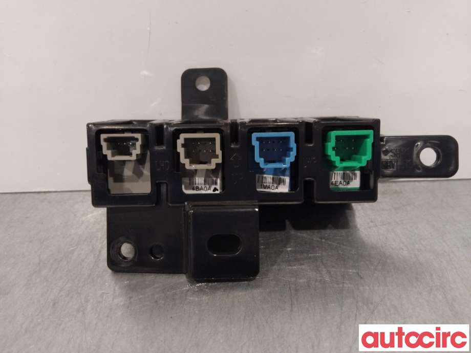 Bryter diverse til Nissan Qashqai 2014-2021 (Type II)  (NISSAN|251531VA0A|251414BA0A)