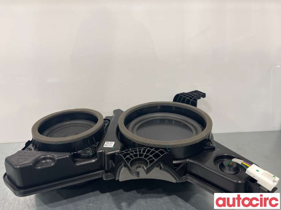 Bilstereo diverse til Kia e-Soul 2019-->> (Type III)  (KIA|96380K0200)