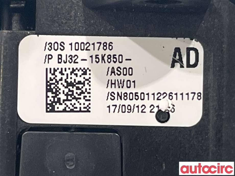 Bryter elektrisk håndbrekk/parkbrems til Land Rover Range Rover, Evoque 2011-2019 (Type I)  (LAND-ROVER|LR046954|10021786|BJ32-15K850-AD)