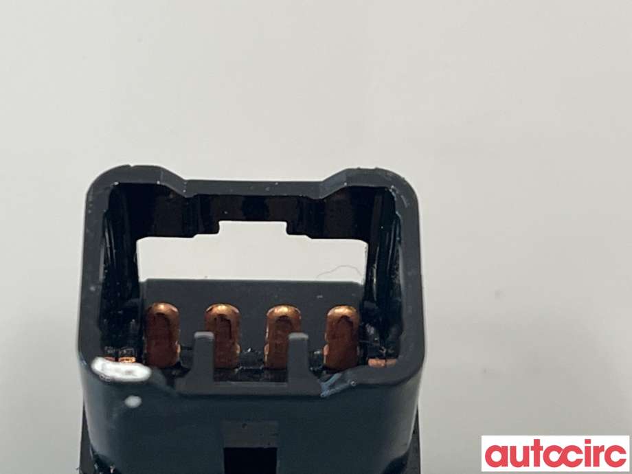 Bryter diverse til Kia Venga 2010-2017  (KIA|933901P100|)