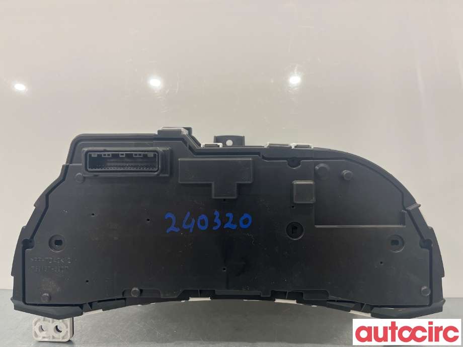 Instrumentpanel til Isuzu D-Max 2017-2020 (Type II, Fase 2) (ISUZU|8983706120|)