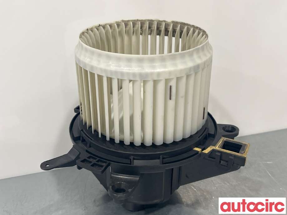 Varmeapparat motor til Toyota Proace, 2016-->> (Type II)  (TOYOTA|SU001A5479)
