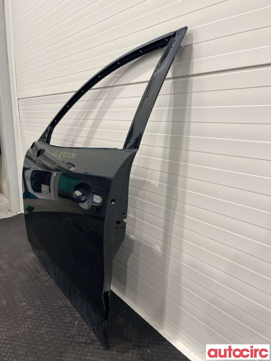 Dør venstre foran til Nissan Qashqai 2007-2010 (Type I, Fase 1)  (NISSAN|H0101JD0M0|)