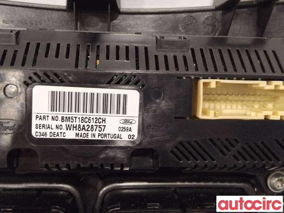 Varmeapparat betjening til Ford Focus 2011-2014 (Type III, Fase 1)  (FORD|1866942||BM5T-18C612-CL)