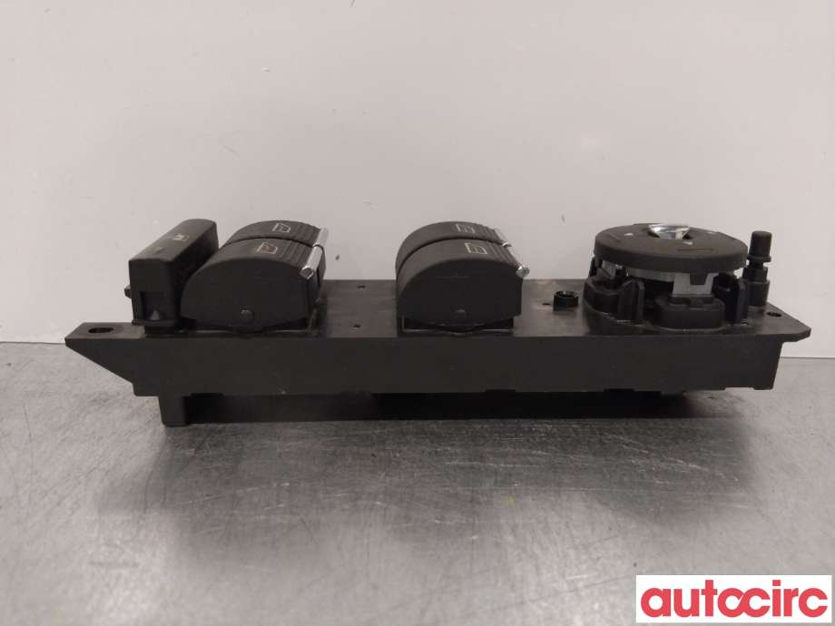 Bryter ruteheis til Ford Focus 2011-2014 (Type III, Fase 1)  (FORD|2033142|AM5T14A132CC|)