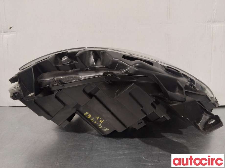 Frontlykt venstre halogen til Renault Clio 2009-2012 (Type III, Fase 2)  (RENAULT|8200892497|260603106R|7701072012)