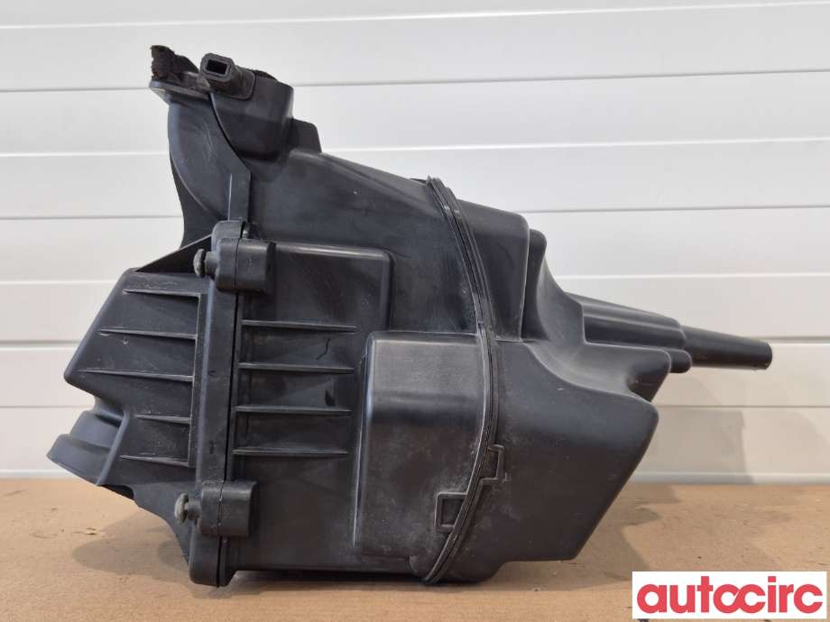 Luftfilterboks til Toyota Proace 2016-->> (Type II)  (TOYOTA|SU001A3651|)