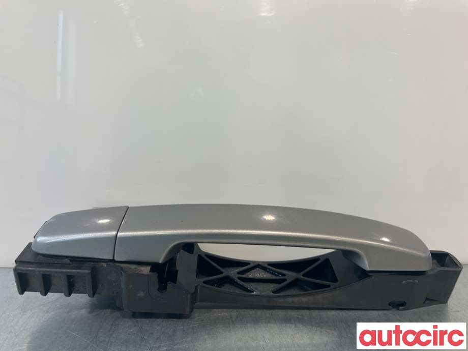 Dørhåndtak utv høyre foran til Nissan Qashqai 2007-2010 (Type I, Fase 1)  (NISSAN|80640EB33A|)