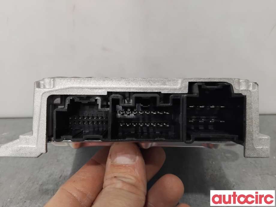Bilstereo forsterker til Mazda CX-5 2012-2017 (Type I)  (MAZDA|KE68-66-A20|KA065|KE6866A20)
