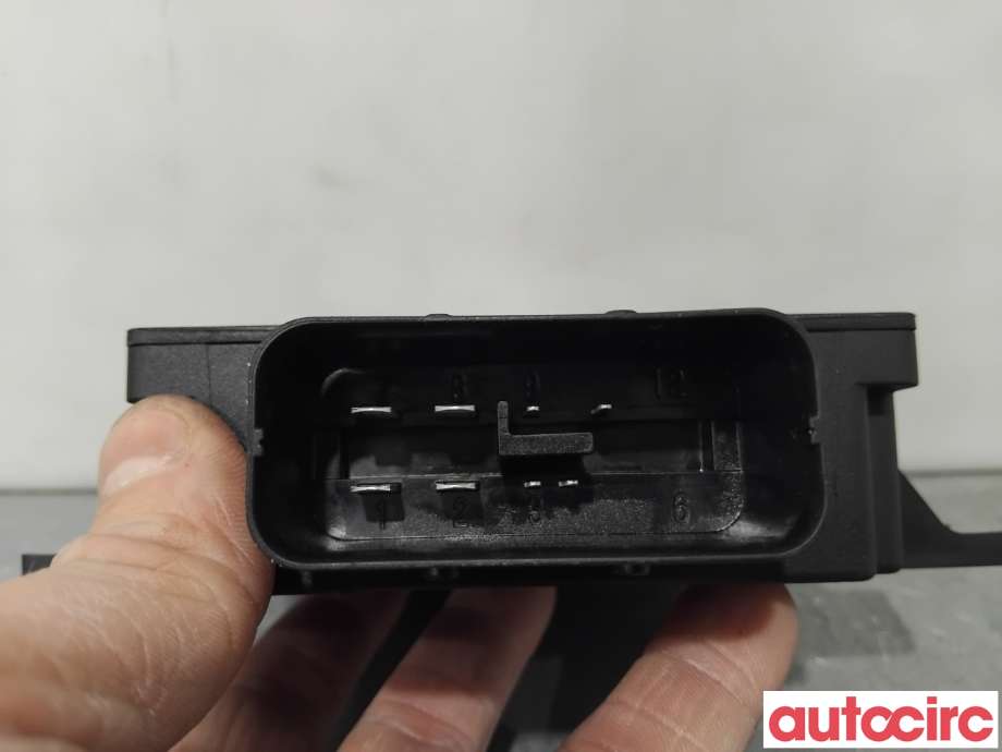 Styreenhet diverse til Mazda CX-5 2012-2017 (Type I)  (MAZDA|P5E1-18-572|8ES010871-00|PE03-18572)