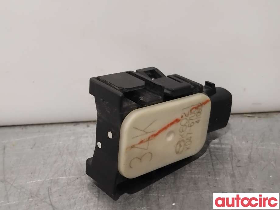 Parkeringssensor bak til Mazda CX-5 2012-2017 (Type I)  (MAZDA|KD47-67-UC1||KD47-67UC1)