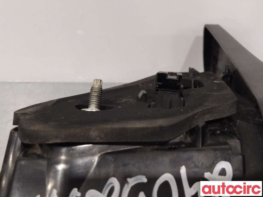 Baklykt venstre indre til Peugeot 3008 2009-2016 (Type I)  (PEUGEOT|9805511380|)