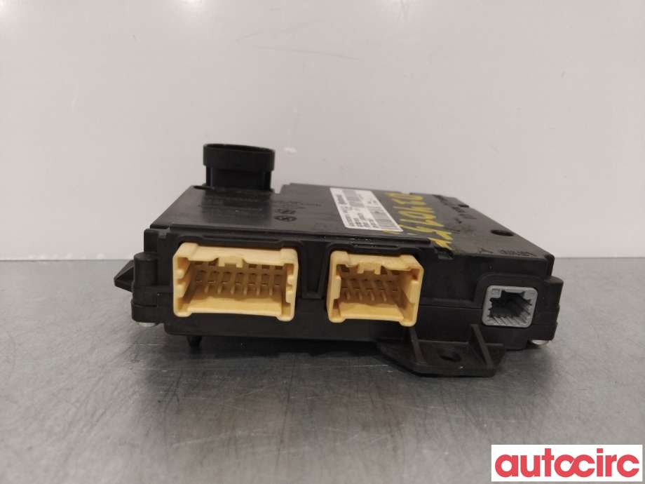 Styreenhet hengerfeste til Opel Vivaro B 2014-2019  (OPEL|93457459|93457058|)