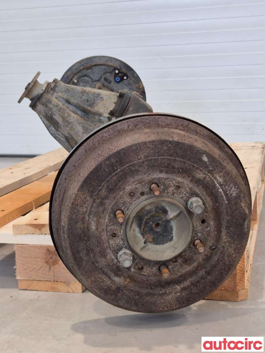 Bakaksel til Toyota Hilux 2002-2005  (TOYOTA|4211035660|)