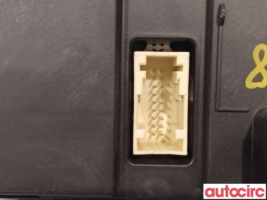 Varmeapparat betjening til Renault Clio 2009-2012 (Type III, Fase 2) (RENAULT|8200296683|)