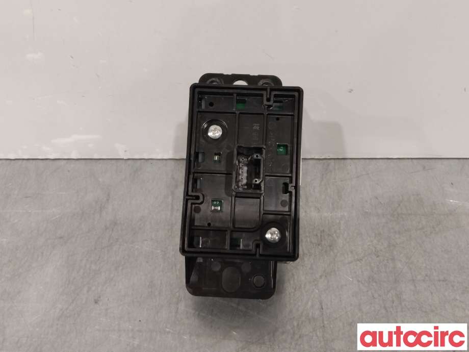 Bryter diverse til Suzuki SX4 S-CROSS 2013-->> (Type II)  (SUZUKI|3779061M00|)