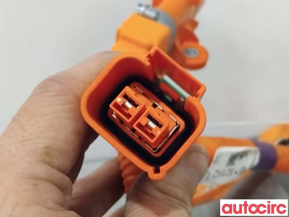 Kabel høy volt (HV) hybrid til Toyota RAV4 2019-->> (Type V)  (TOYOTA|821H242030|)