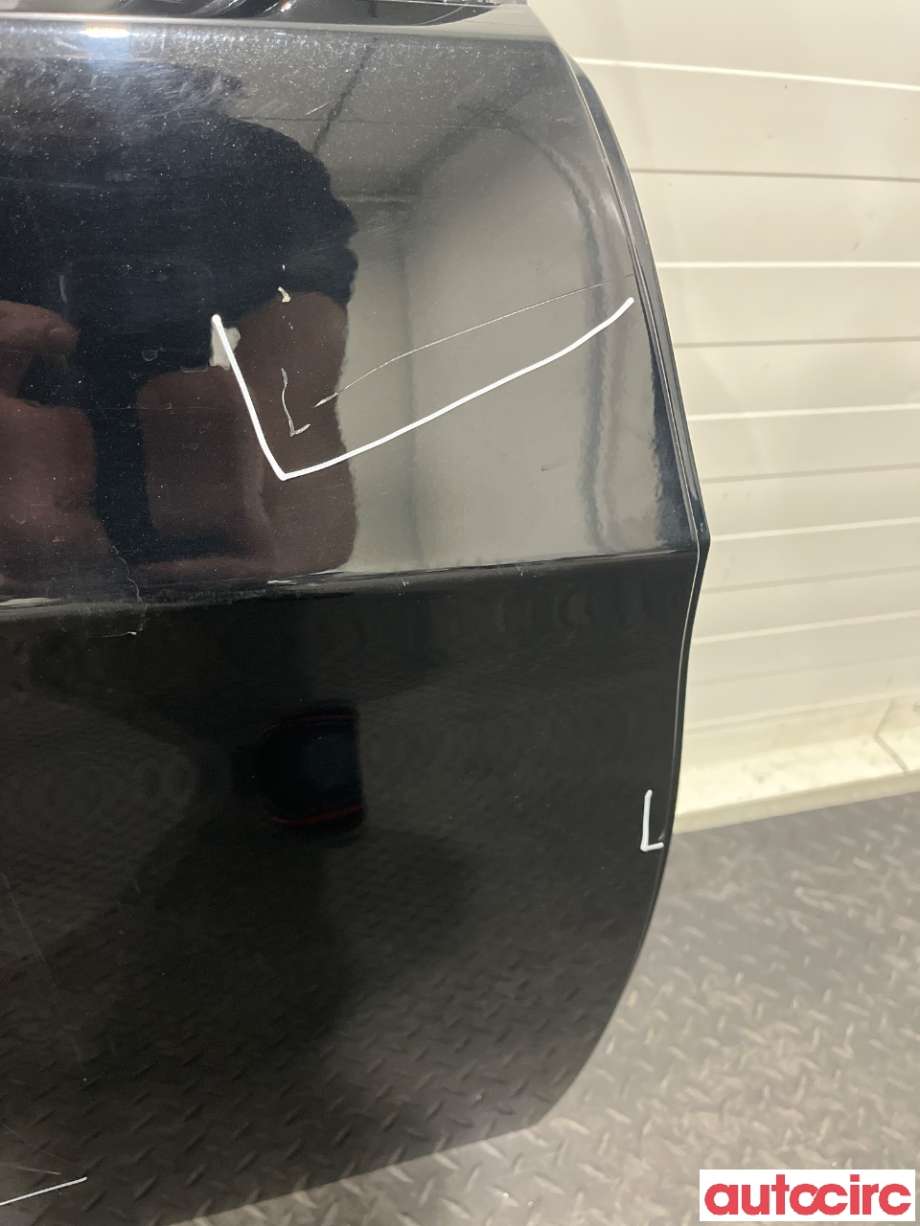 Dør høyre bak til BMW 3-Serie 2005-2011 (E90/E91/E92/E93) (E90/E91/E92/E93) (BMW|41009628752)