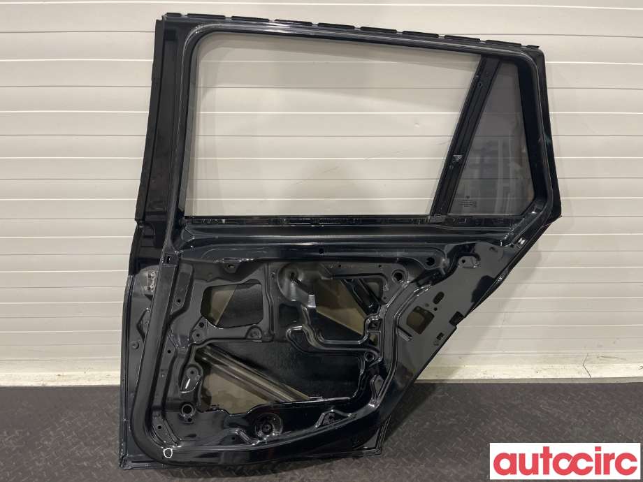 Dør høyre bak til BMW 3-Serie 2005-2011 (E90/E91/E92/E93) (E90/E91/E92/E93) (BMW|41009628752)