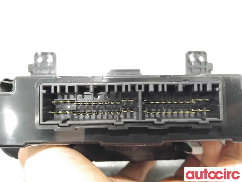 Varmeapparat betjening til Kia Sportage 2010-2016 (Type III)  (KIA|972503U101BLH||97250-3U101)