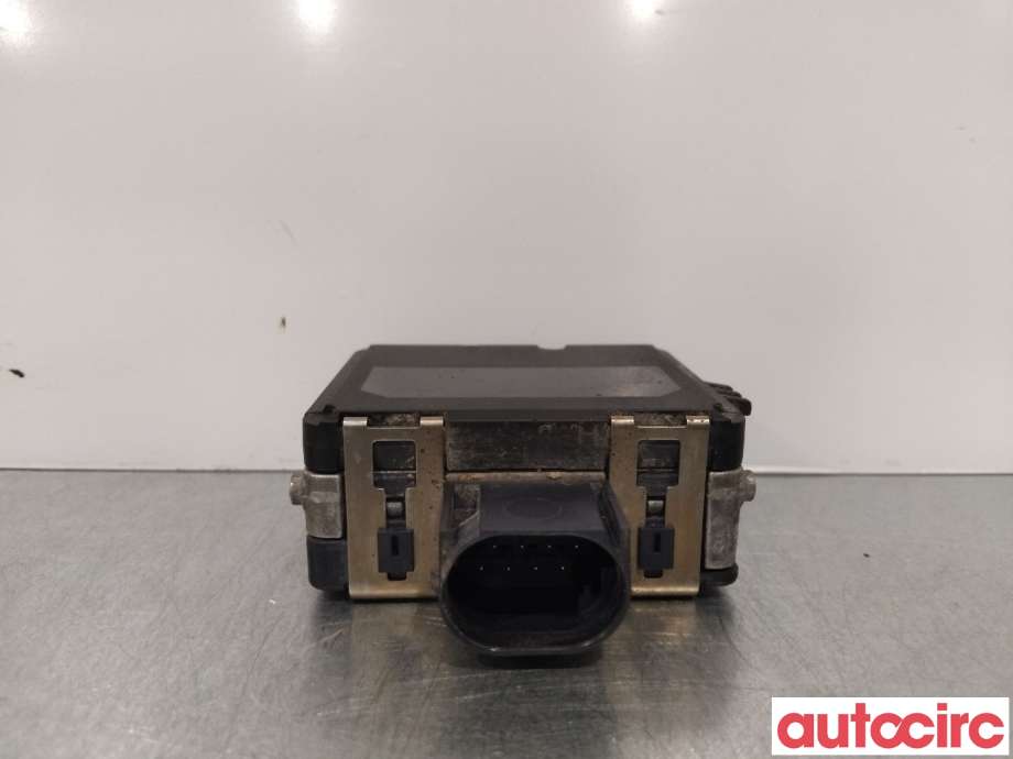Sensor radar til VW Tiguan 2016-2020 (Type II, Fase 1)  (VOLKSWAGEN|3Q0907590C|)