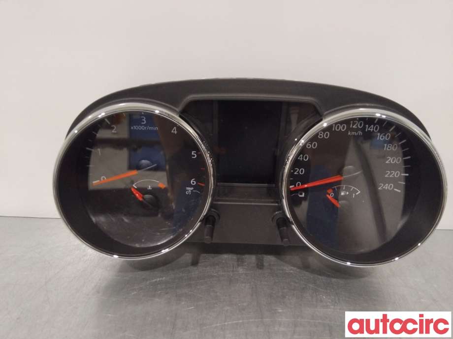 Instrumentpanel til Nissan Qashqai, 2010-2014 (Type I, Fase 2)  (NISSAN|24810BR50E)