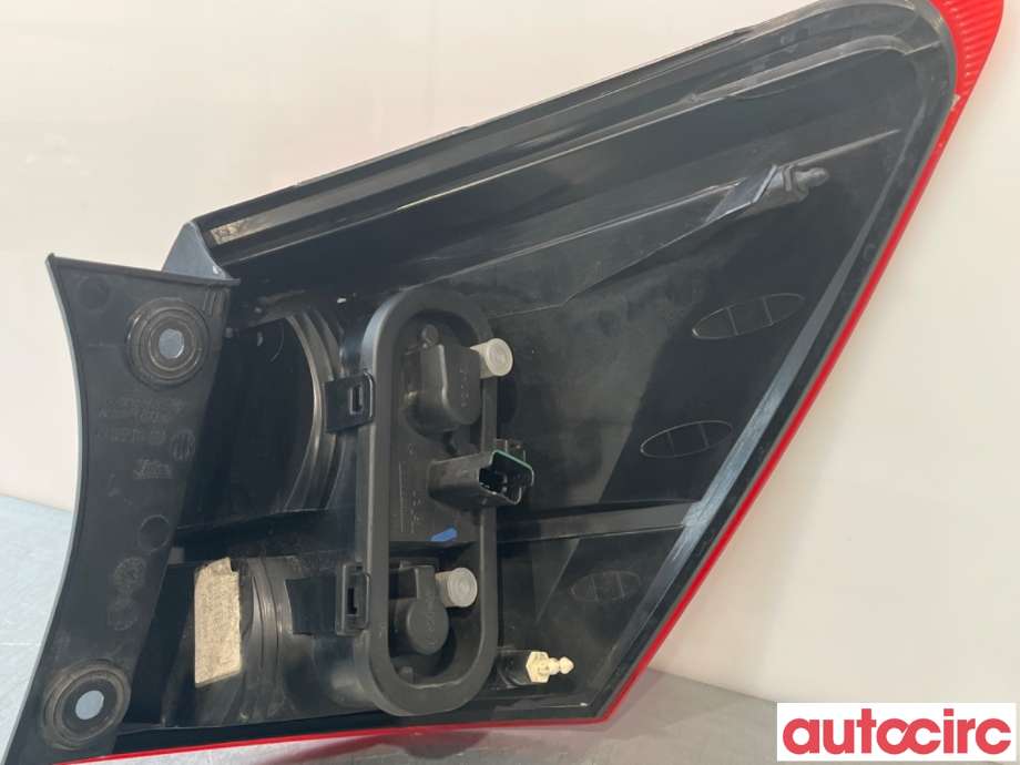 Baklykt venstre til Nissan Qashqai 2007-2010 (Type I, Fase 1)  (NISSAN|265559EY00A|)
