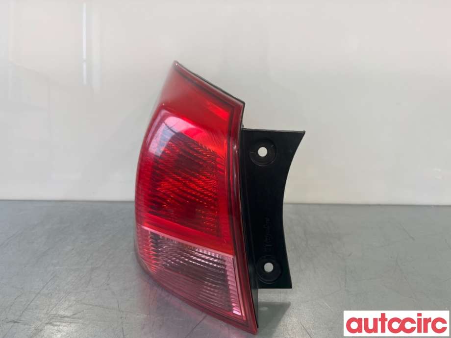 Baklykt venstre til Nissan Qashqai 2007-2010 (Type I, Fase 1)  (NISSAN|265559EY00A|)