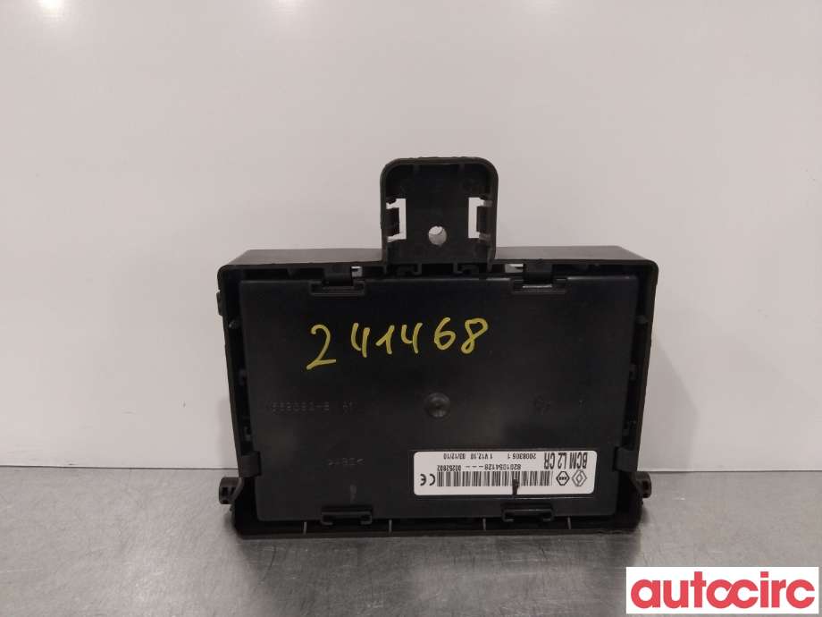 Styreenhet comfort (BCM) til Renault Clio 2009-2012 (Type III, Fase 2)  (RENAULT|8201054131|)