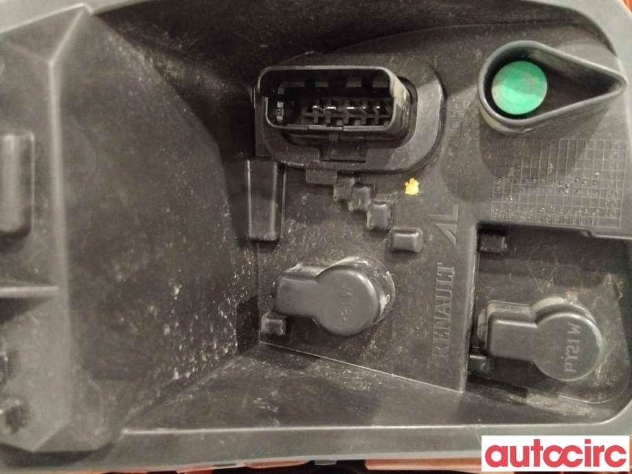 Baklykt høyre til Renault Clio 2009-2012 (Type III, Fase 2)  (RENAULT|8200886946|)