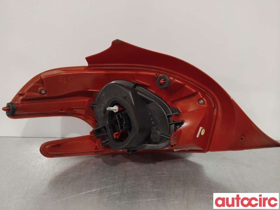 Baklykt høyre til Peugeot 208 2012-2019 (Type I)  (PEUGEOT|9672628380|)