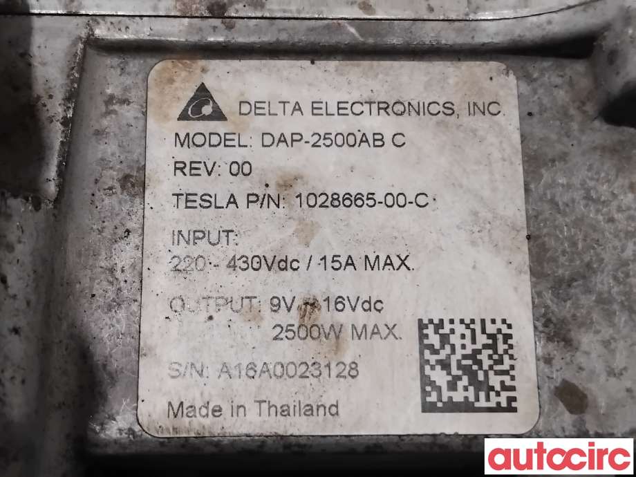 DCDC converter hybrid til Tesla Model S 2016-2021 (Fase 2)  (TESLA|1028665-00-C|DAP-2500ABC)