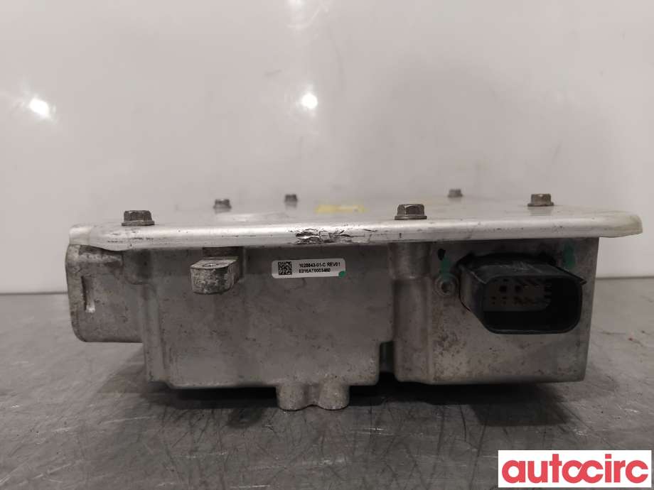 Diverse deler til Tesla Model S 2016-2021 (Fase 2)  (TESLA|1028843-01-C|)
