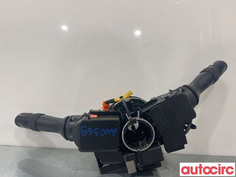 Bryter combi til Toyota Auris 2010-2012 (Type I, Fase 2)  (TOYOTA|843060D070)
