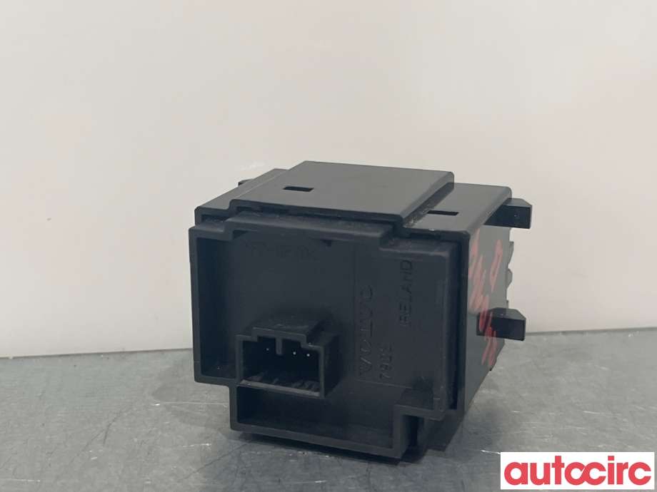 Bryter setevarme til Volvo V90 / V90 CC / S90 2016-->>  (VOLVO|31346786)