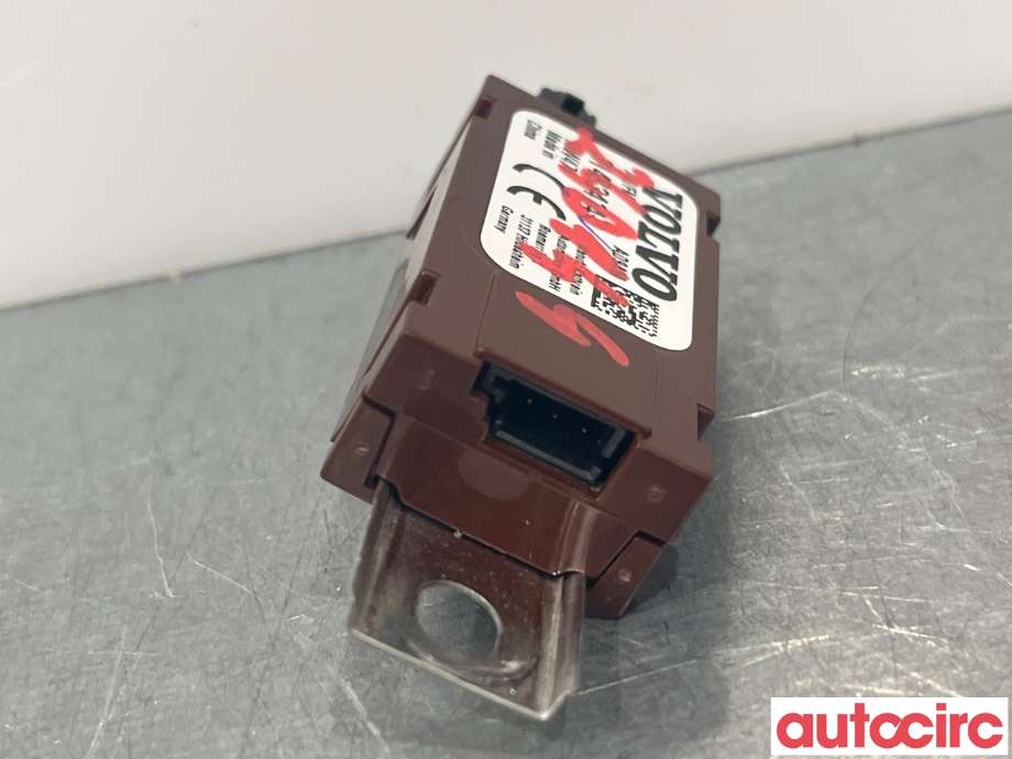 Antenne forsterker til Volvo V90 / V90 CC / S90 2016-->>  (VOLVO|31483414)