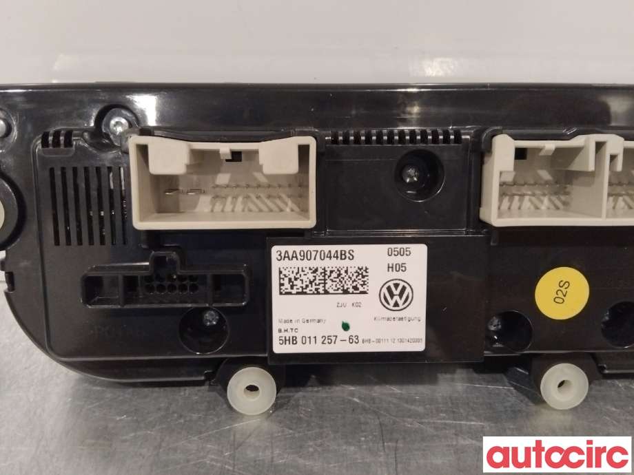 Varmeapparat betjening til VW Touran 2007-2010 (Type I, Fase 2)  (VOLKSWAGEN|3AA907044BS|)