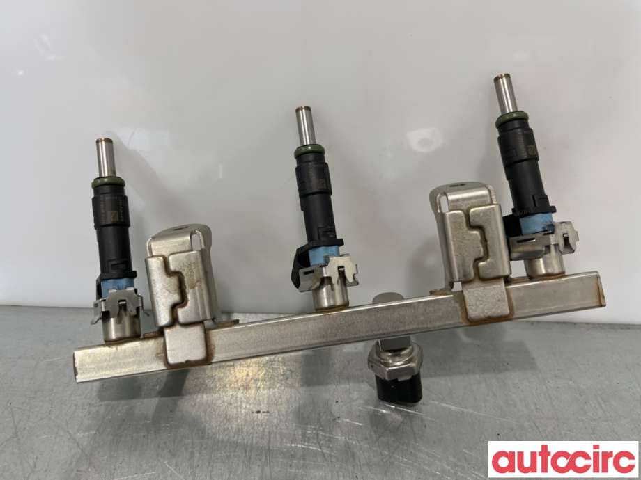 Dyseskinne (fuelrail) til Ford Focus 2018-->> (Type IV)  (FORD|2248228||HX7G-9H487-AC)