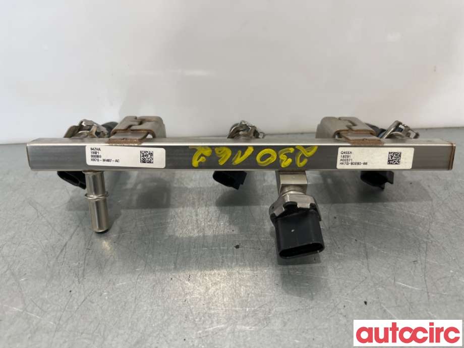Dyseskinne (fuelrail) til Ford Focus 2018-->> (Type IV)  (FORD|2248228||HX7G-9H487-AC)