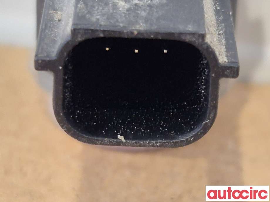 Parkeringssensor foran til Ford Focus 2014-2018 (Type III, Fase 2) (FORD|1899670|)