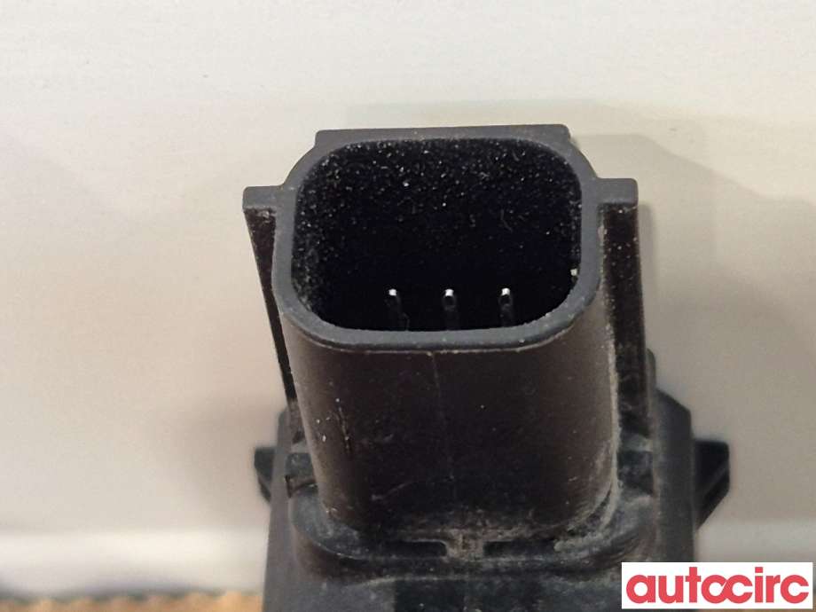 Parkeringssensor foran til Ford Focus 2014-2018 (Type III, Fase 2) (FORD|1899670|)
