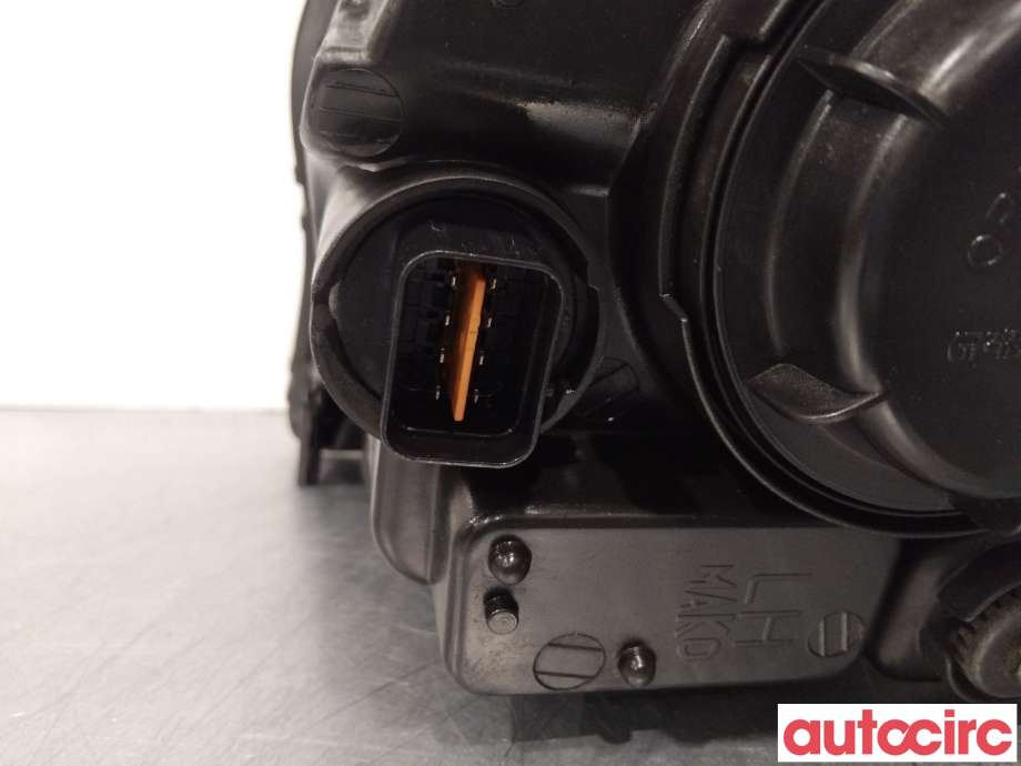 Frontlykt venstre halogen til Hyundai i20 2009-2014 (Type I) (HYUNDAI|921014P000|)