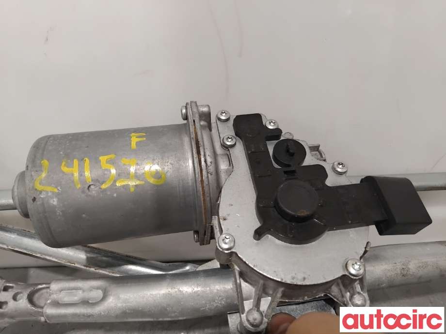 Viskermotor frontrute til BMW 3-Serie 2005-2011 (E90/E91/E92/E93) (E90/E91/E92/E93) (BMW|61617161711|404959|6978263)