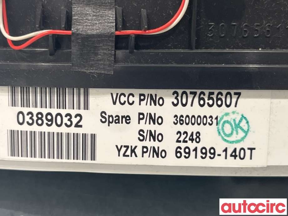 Instrumentpanel til Volvo XC90 2007-2014 (Type I, Fase 2)  (VOLVO|36002777)